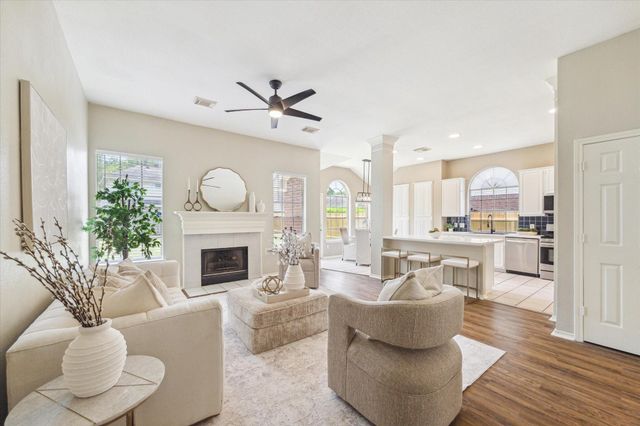 4643 Forest Home Drive, Missouri City, TX 77459