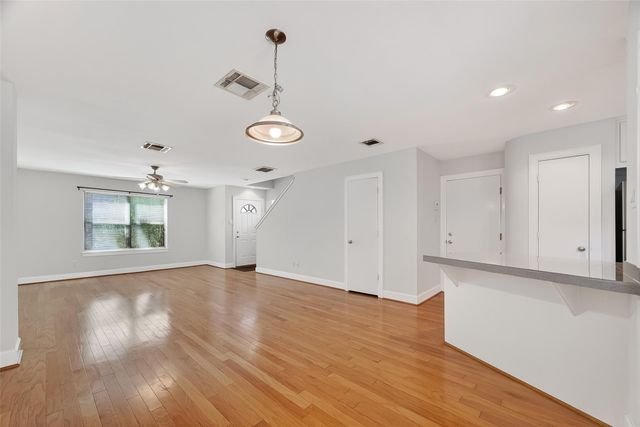 5951 South Loop E 47, Houston, TX 77033