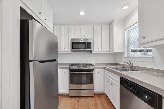 5951 South Loop E 47, Houston, TX 77033