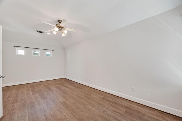 5951 South Loop E 47, Houston, TX 77033