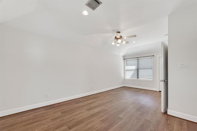 5951 South Loop E 47, Houston, TX 77033