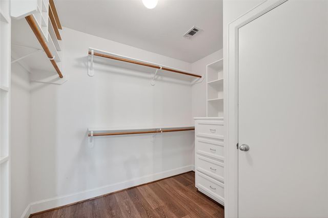 5951 South Loop E 47, Houston, TX 77033