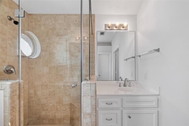 5951 South Loop E 47, Houston, TX 77033