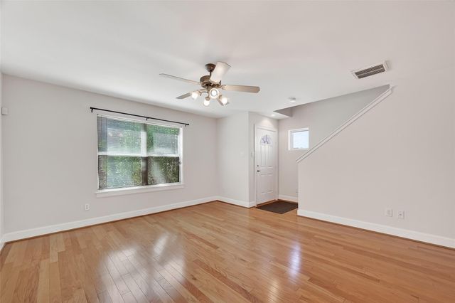 5951 South Loop E 47, Houston, TX 77033