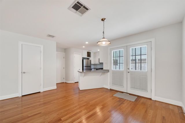 5951 South Loop E 47, Houston, TX 77033