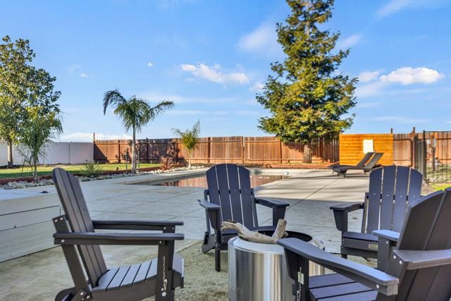 6539 E Peltier Rd, Acampo, CA 95220