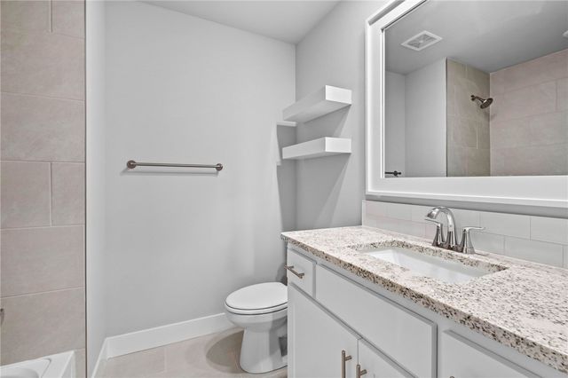 823 Mueller Way, Prairie Grove, AR 72753