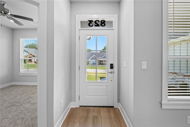 823 Mueller Way, Prairie Grove, AR 72753