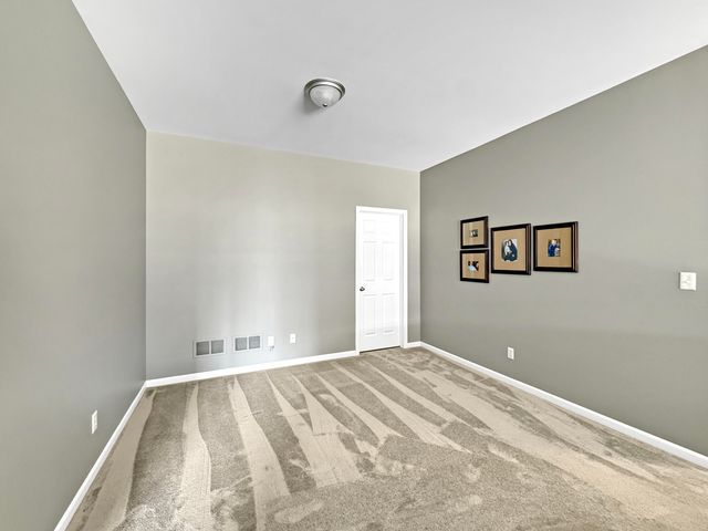 8709 Lake Hills Drive, St. John, IN 46373