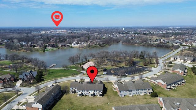 8709 Lake Hills Drive, St. John, IN 46373