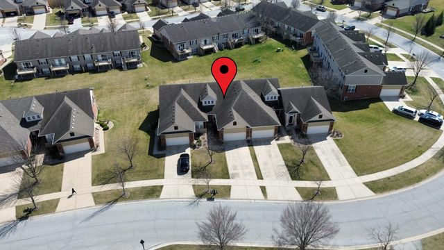 8709 Lake Hills Drive, St. John, IN 46373