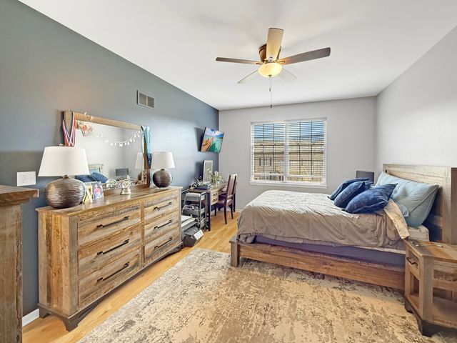 8709 Lake Hills Drive, St. John, IN 46373