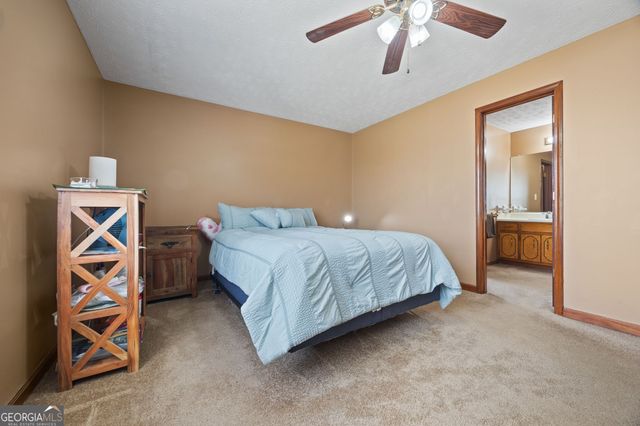 180 Oak Leaf Drive, Stockbridge, GA 30281