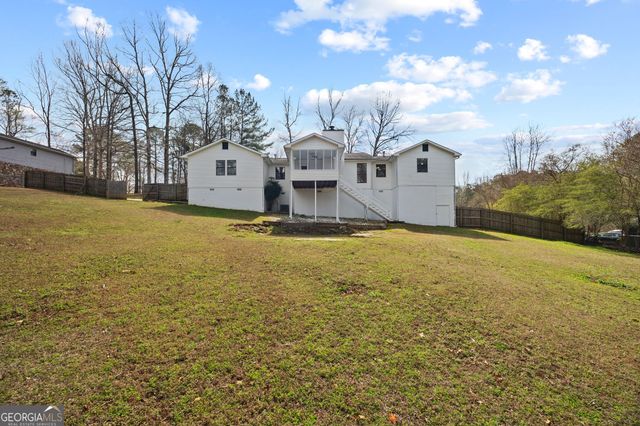 180 Oak Leaf Drive, Stockbridge, GA 30281