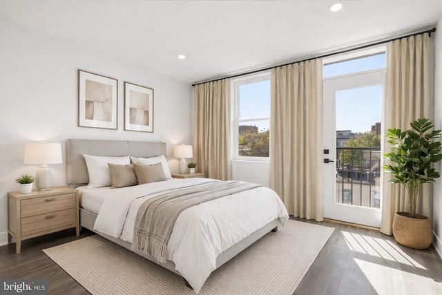 1168 ABBEY PL NE, Washington, DC 20002