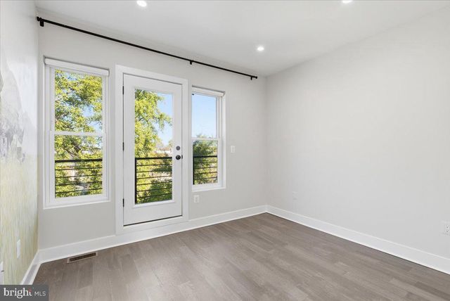 1168 ABBEY PL NE, Washington, DC 20002