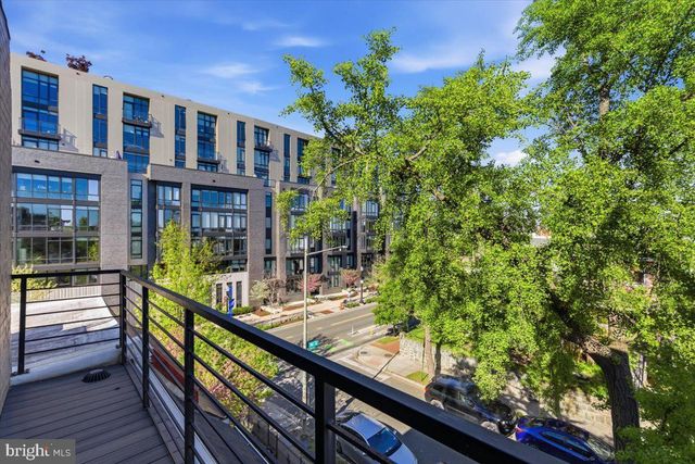 1168 ABBEY PL NE, Washington, DC 20002
