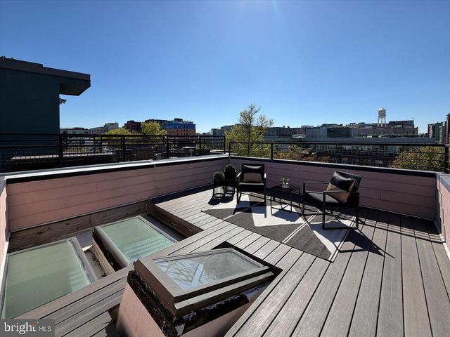 1168 ABBEY PL NE, Washington, DC 20002