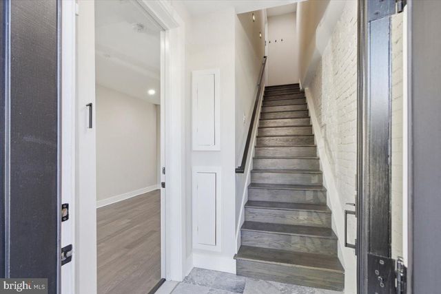 1168 ABBEY PL NE, Washington, DC 20002