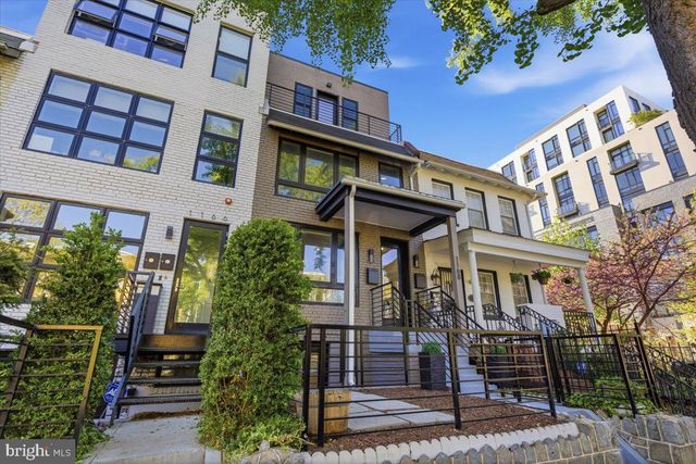 1168 ABBEY PL NE, Washington, DC 20002