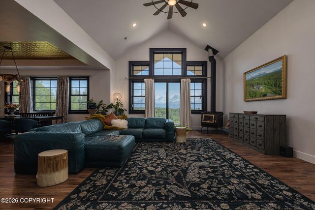 8626 E Amazing View Circle, Palmer, AK 99645