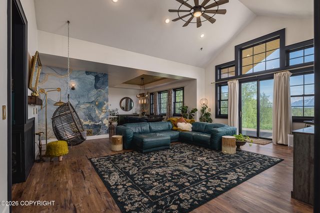 8626 E Amazing View Circle, Palmer, AK 99645