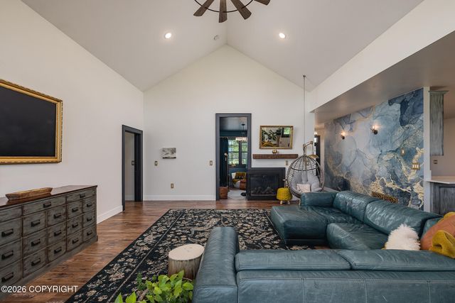 8626 E Amazing View Circle, Palmer, AK 99645