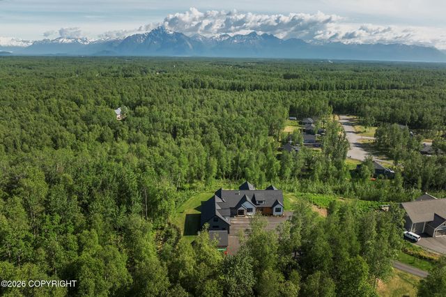8626 E Amazing View Circle, Palmer, AK 99645