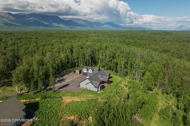 8626 E Amazing View Circle, Palmer, AK 99645