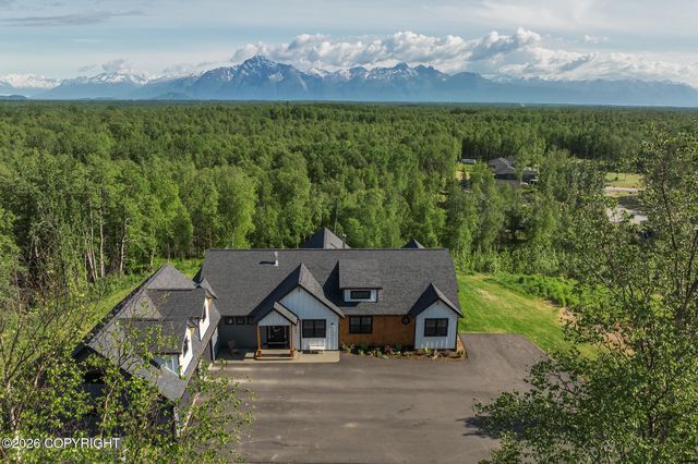 8626 E Amazing View Circle, Palmer, AK 99645