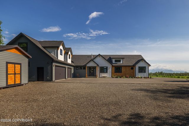 8626 E Amazing View Circle, Palmer, AK 99645