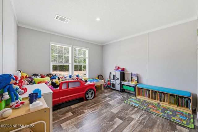 132 LAKE LUCY Court, Interlachen, FL 32148