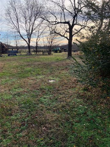 891 & 987 Elk Road, Bentonville, AR 72713