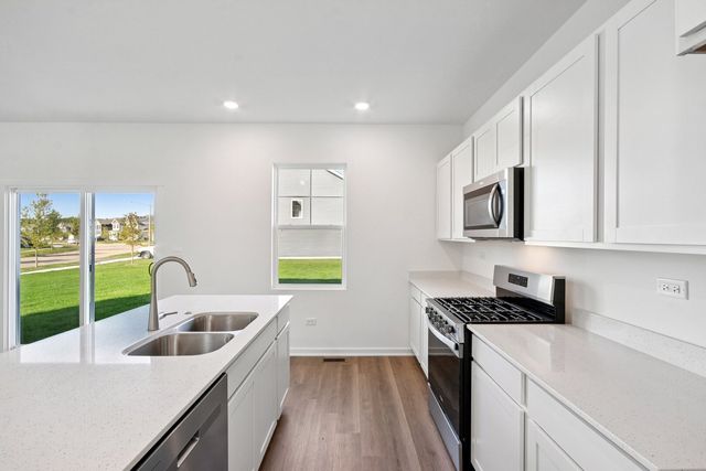 1522 Aspen Court, Pingree Grove, IL 60140