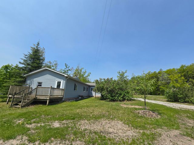 1793 W Kittle Road, Mio, MI 48647