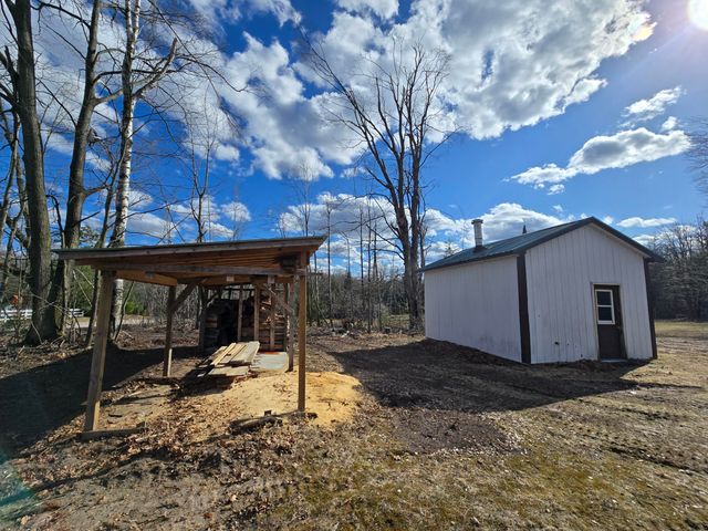 1793 W Kittle Road, Mio, MI 48647