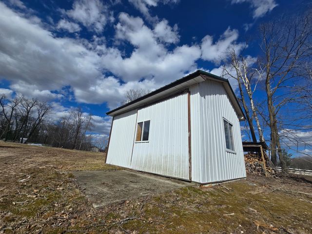 1793 W Kittle Road, Mio, MI 48647