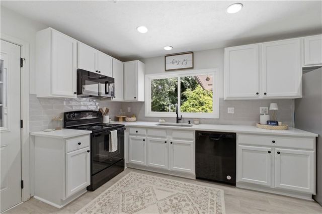 285 DANIA Drive, Alpharetta, GA 30009