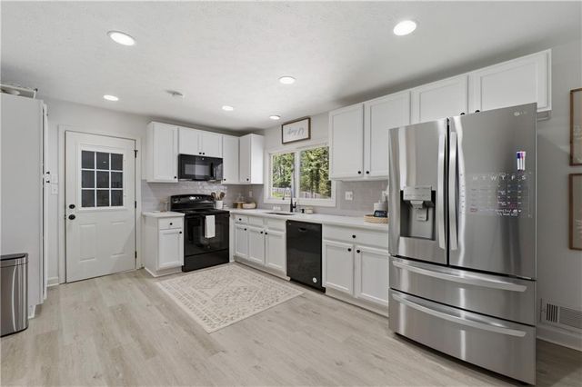 285 DANIA Drive, Alpharetta, GA 30009