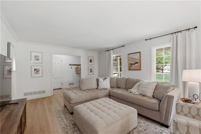 285 DANIA Drive, Alpharetta, GA 30009
