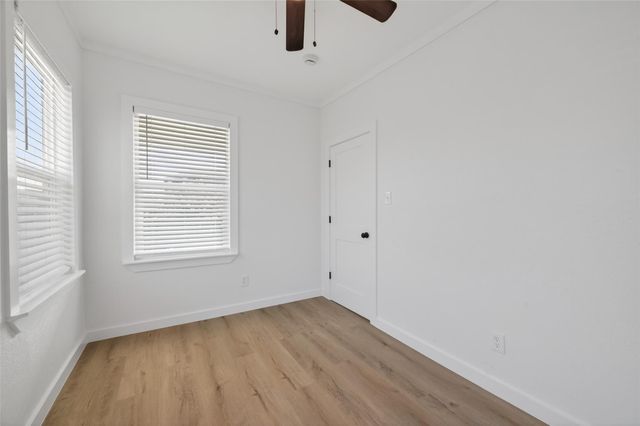 2202 Hutchins Street D, Houston, TX 77003