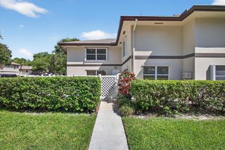 11 Amherst Street A, Royal Palm Beach, FL 33411