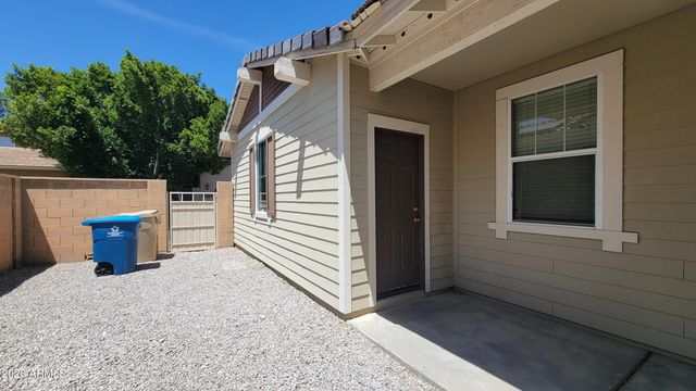 21156 W Elm Way, Buckeye, AZ 85396