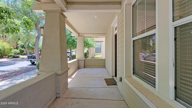 21156 W Elm Way, Buckeye, AZ 85396