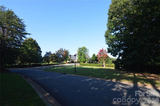 3036 Lake Pointe Drive 170, Belmont, NC 28012