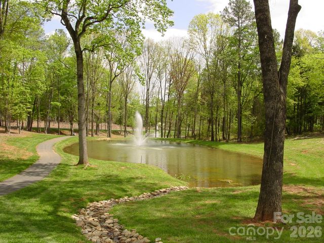 3036 Lake Pointe Drive 170, Belmont, NC 28012