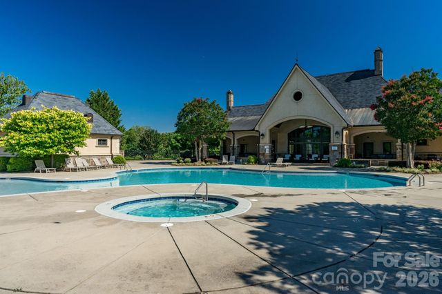 3036 Lake Pointe Drive 170, Belmont, NC 28012
