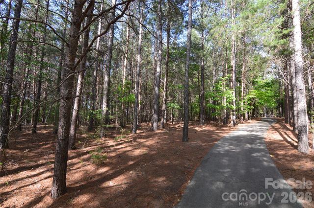 3036 Lake Pointe Drive 170, Belmont, NC 28012
