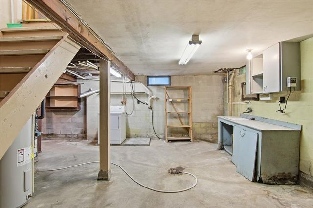 1290 County Road F, Eau Claire, WI 54703