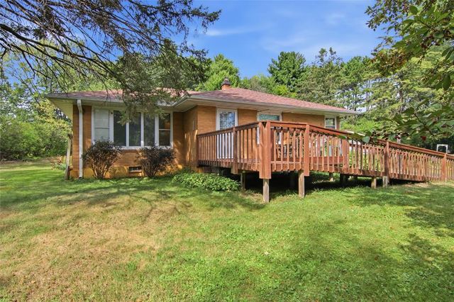 1290 County Road F, Eau Claire, WI 54703